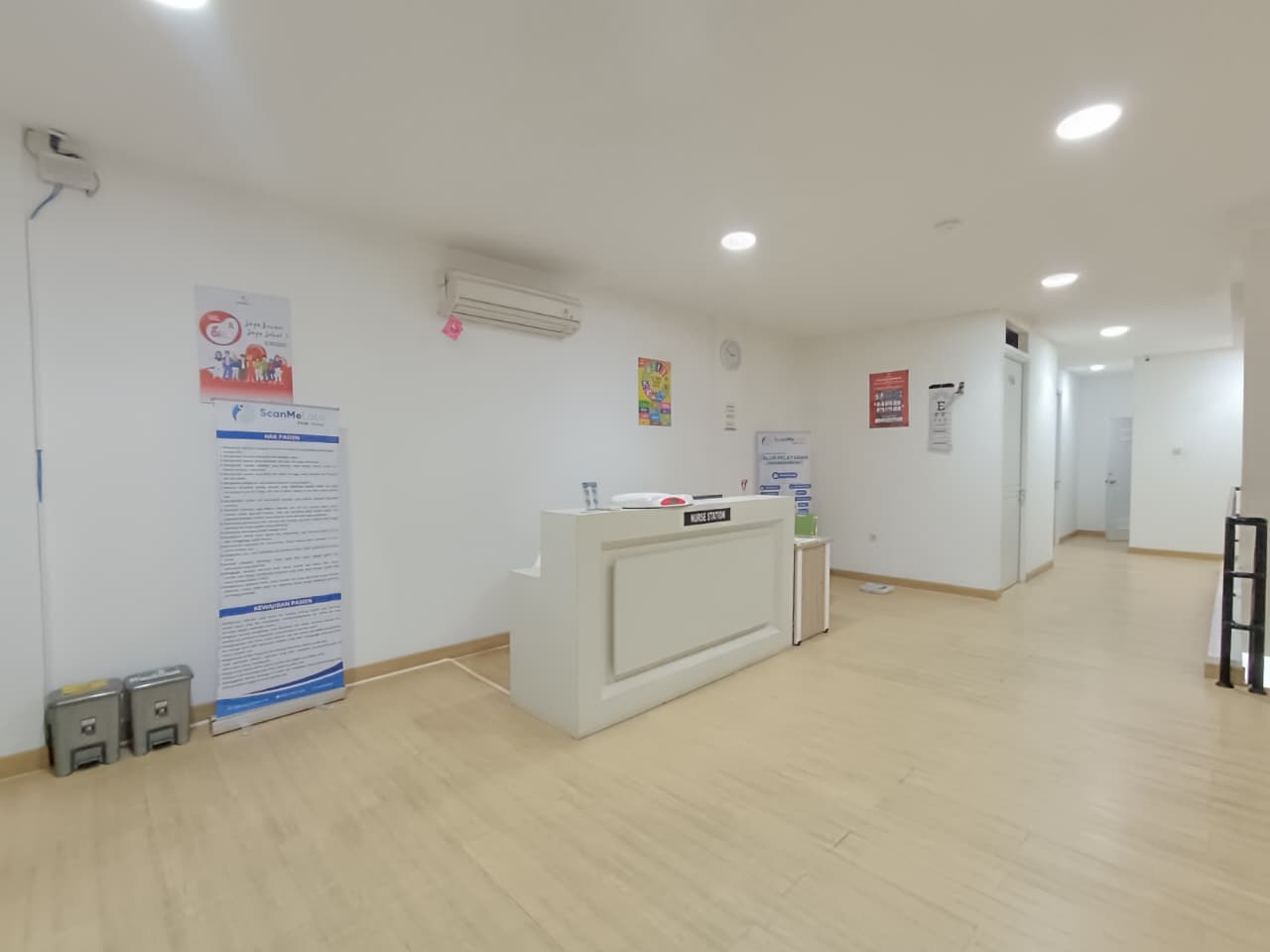 Nurse station dan koridor klinik
